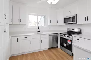 267 West Cedar St, Norwalk, CT 06854 - Photo 9