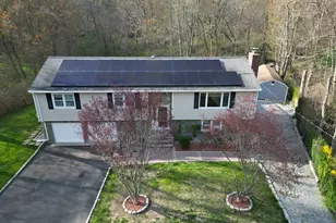 40 Winthrop Pl, Monroe, CT 06468 - Photo 27
