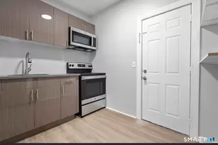 25 Whittier St, Bridgeport, CT 06605 - Photo 3