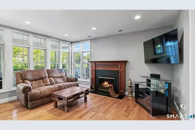 9 Rex Street, Greenwich, CT 06831 - Photo 3