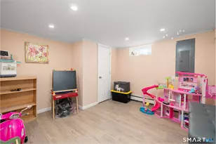 65 W Washington St, Bristol, CT 06010 - Photo 19