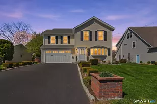 235 Laurel St, Stratford, CT 06615 - Photo 3