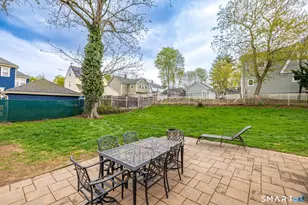 75 Harmon St, Hamden, CT 06517 - Photo 33