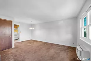 56 Elm St, Enfield, CT 06082 - Photo 3