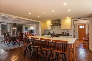 323 Green Hill Rd, Madison, CT 06443 - Photo 3