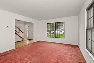 43 Randall Ave, Stamford, CT 06905 - Photo 7
