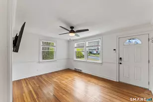 6 Prospect Dr, Newtown, CT 06470 - Photo 5