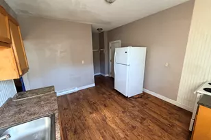 51 Seyms St, Hartford, CT 06120 - Photo 13