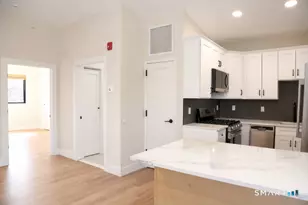 937 Post Rd, Fairfield, CT 06824 - Photo 1
