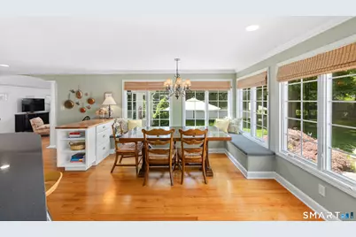 179 Lawrence Road, Fairfield, CT 06824 - Photo 11