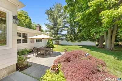 179 Lawrence Road, Fairfield, CT 06824 - Photo 31