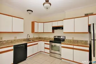 16 Haviland St, Norwalk, CT 06854 - Photo 7
