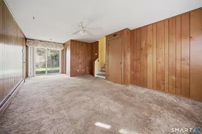 218 Woodland Avenue, Bloomfield, CT 06002 - Photo 31
