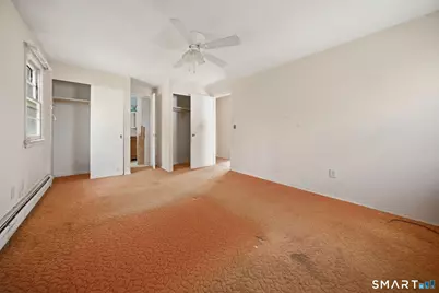 218 Woodland Avenue, Bloomfield, CT 06002 - Photo 23