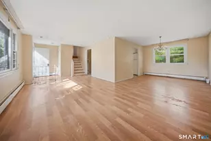 218 Woodland Ave, Bloomfield, CT 06002 - Photo 7