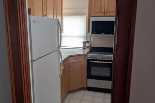 50 Bretton Rd, West Hartford, CT 06119 - Photo 5