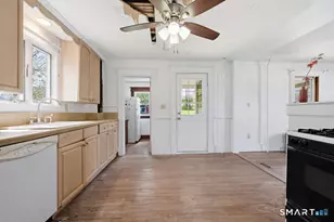 30 Old Wolcott Rd, Bristol, CT 06010 - Photo 25