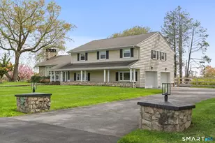 116 Far Horizons Dr, Easton, CT 06612 - Photo 3