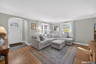 22 Camore St, Stamford, CT 06905 - Photo 7