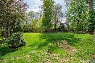 49 Foxridge Rd, West Hartford, CT 06107 - Photo 35