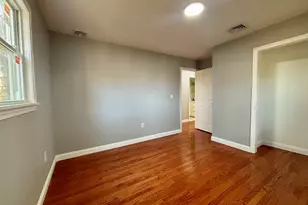 22 Pine St, Waterford, CT 06385 - Photo 21