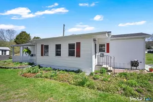 39 Old Wood Rd, Mansfield, CT 06268 - Photo 3