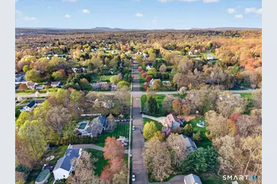 24 Country Way, Wallingford, CT 06492 - Photo 31