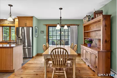 24 Country Way, Wallingford, CT 06492 - Photo 11