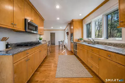7 Shirecrest, Avon, CT 06001 - Photo 7