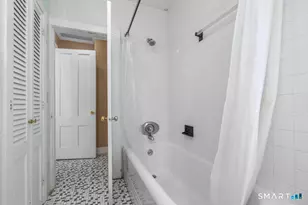 201 Center St, West Haven, CT 06516 - Photo 15