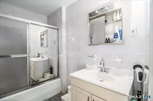 30 Lenox Ave, Stamford, CT 06906 - Photo 15