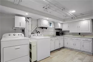 80 Ridgewood Ave, Stamford, CT 06907 - Photo 27