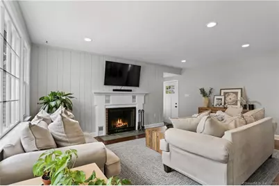 80 Ridgewood Avenue, Stamford, CT 06907 - Photo 3