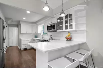 80 Ridgewood Avenue, Stamford, CT 06907 - Photo 9