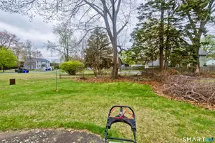 21 Lownds Dr, Windsor Locks, CT 06096 - Photo 25