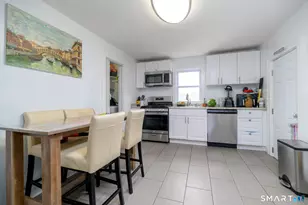 336 West Ave, Stamford, CT 06902 - Photo 15