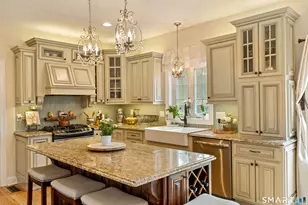 21 Fir Tree Dr N, Branford, CT 06405 - Photo 9