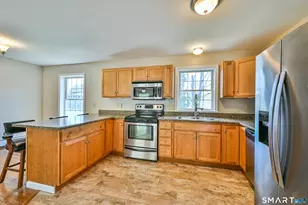 49 Fremont St, Putnam, CT 06260 - Photo 11