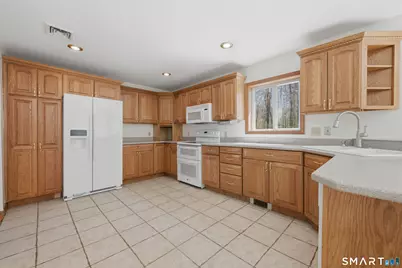 59 Oakwood Boulevard, Plainfield, CT 06374 - Photo 15