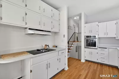 122 Corbin Road, Hamden, CT 06517 - Photo 11