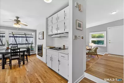 122 Corbin Road, Hamden, CT 06517 - Photo 9