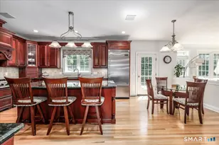 8 Rock Ridge Ct, New Fairfield, CT 06812 - Photo 11