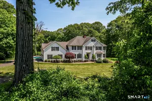 8 Rock Ridge Ct, New Fairfield, CT 06812 - Photo 1