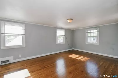 35 Sequin Street, Hartford, CT 06106 - Photo 9