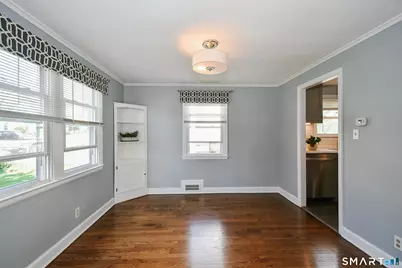 35 Sequin Street, Hartford, CT 06106 - Photo 5