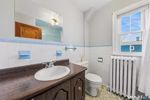 154 1st Ave, West Haven, CT 06516 - Photo 17