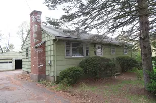 130 Woodland St, Manchester, CT 06042 - Photo 3