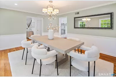 171 Proprietors Crossing, New Canaan, CT 06840 - Photo 7