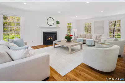 171 Proprietors Crossing, New Canaan, CT 06840 - Photo 5