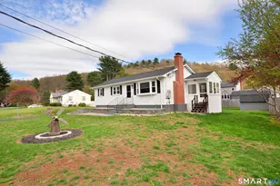 26 Canton Valley Cir, Canton, CT 06019 - Photo 5